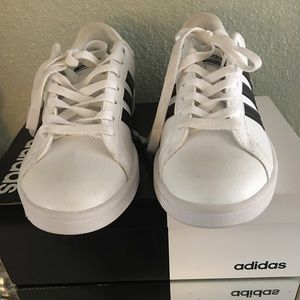 Adidas neo shoes size 6 1/2